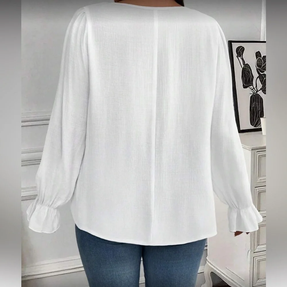Elegant White  Lace Trim Women's Top